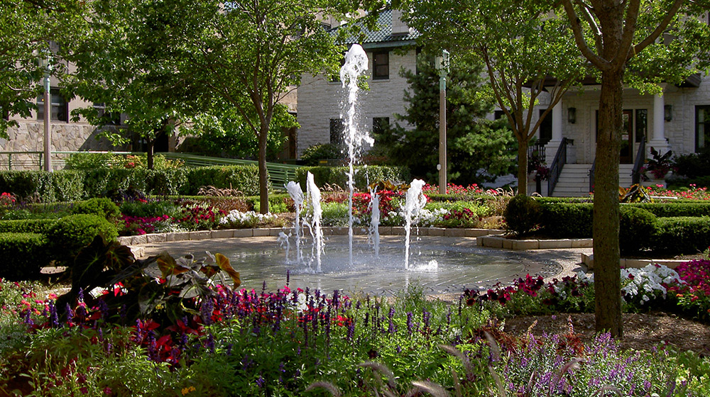 Loyola University Chicago fountain by Piper Hall on the Lakeshore Campus